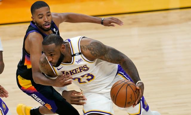 开云-沃格尔：不想泄露变阵思路 詹姆斯的身体完全健康